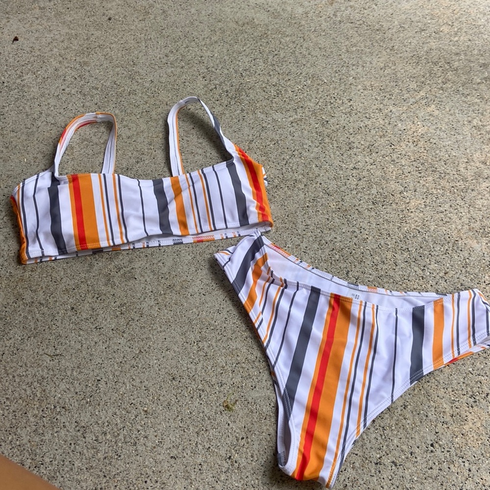 size medium shein bikini